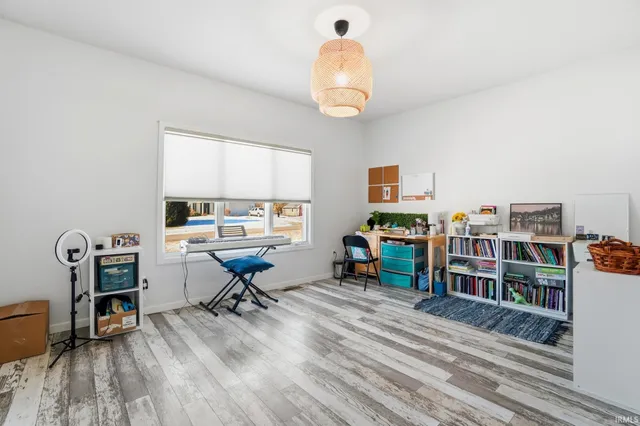 $430,000 | 9832 Crown Point Drive, Fort Wayne, IN 46804