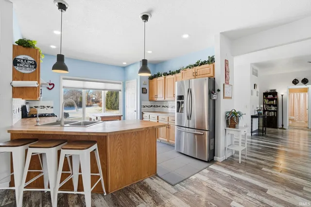 $430,000 | 9832 Crown Point Drive, Fort Wayne, IN 46804