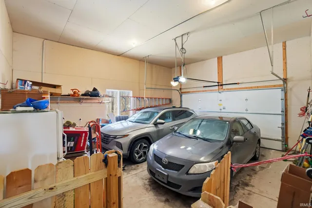 $430,000 | 9832 Crown Point Drive, Fort Wayne, IN 46804