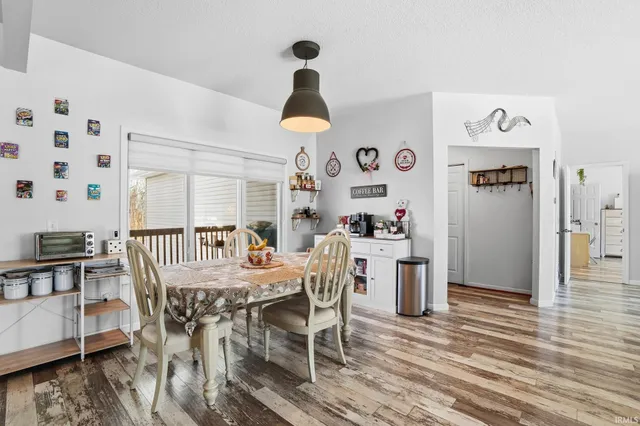 $430,000 | 9832 Crown Point Drive, Fort Wayne, IN 46804