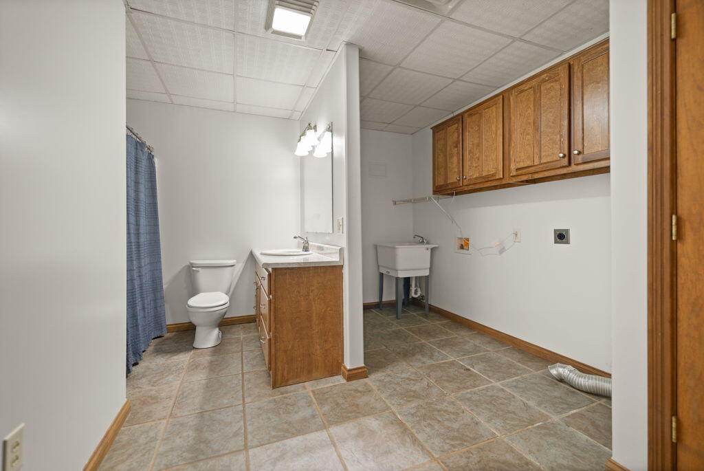 1261 Clark Road Irvine, KY 40336 - Photo 65 of 88 IMG_1784