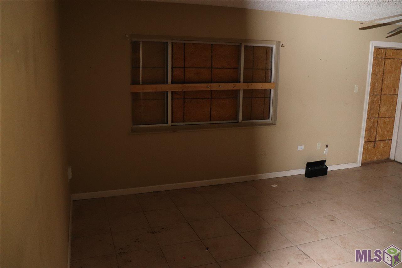7135 Silverleaf Avenue Baton Rouge, LA 70812 - Photo 3 of 13