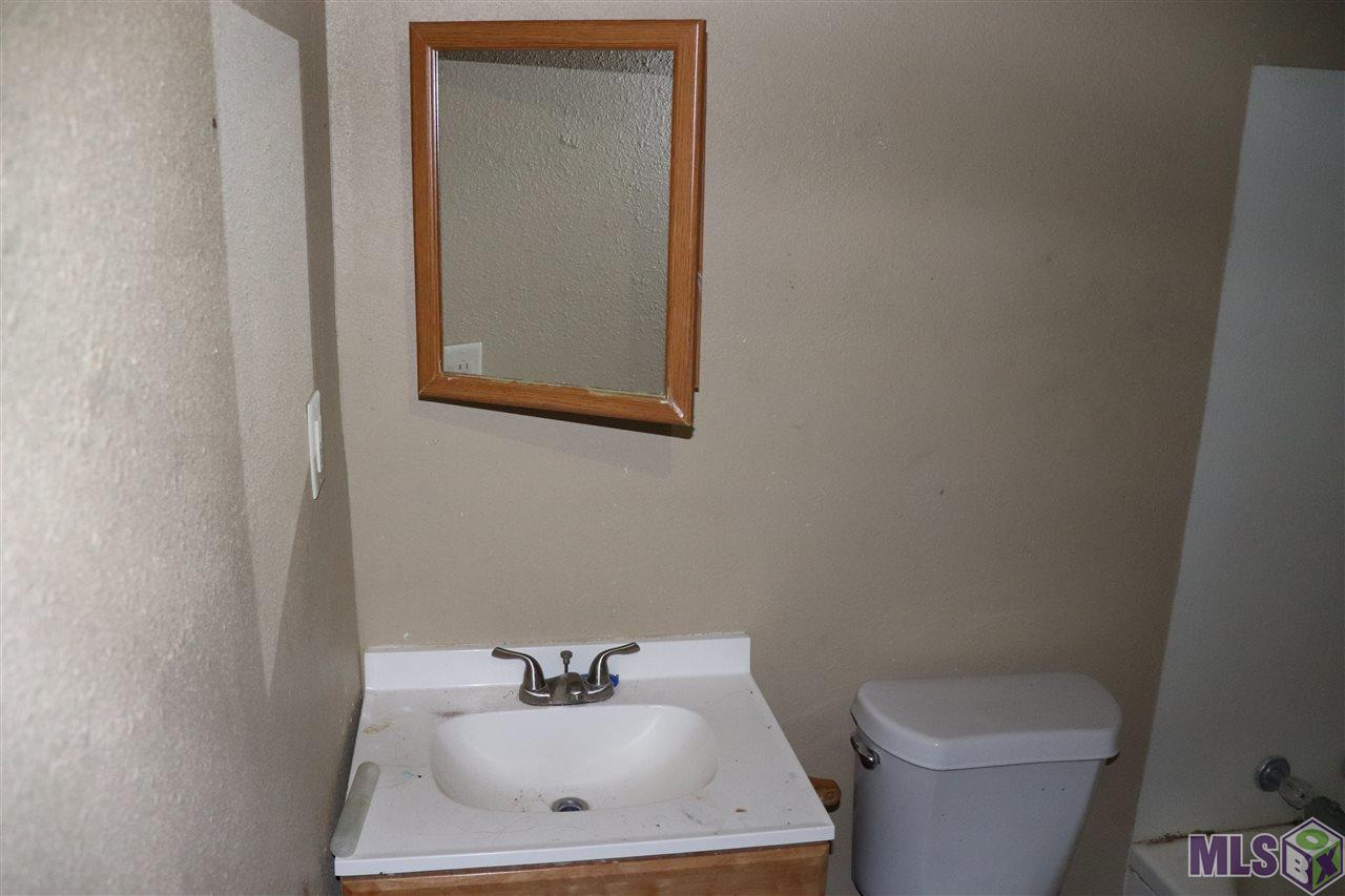 7135 Silverleaf Avenue Baton Rouge, LA 70812 - Photo 6 of 13