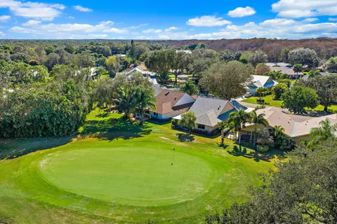 $439,000 | 12921 Southeast Crooked Stick Lane, Hobe Sound, FL 33455