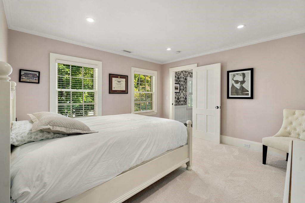 101 Old Orchard Road Chestnut Hill, MA 02467 - Photo 12 of 15 Gallery Image 12