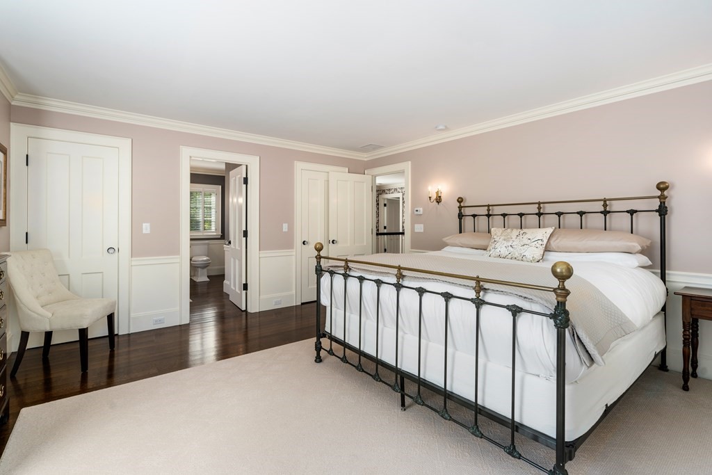 101 Old Orchard Road Chestnut Hill, MA 02467 - Photo 7 of 15 Gallery Image 7