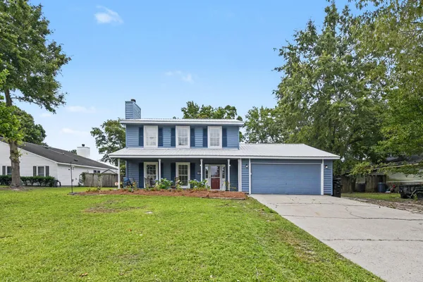 $575,000 | 1404 Cimmaron Lane, Goose Creek, SC 29445