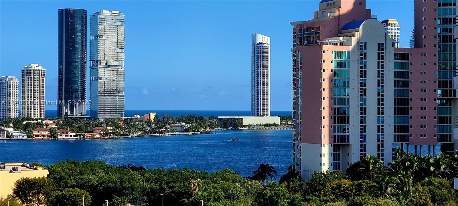 3300 Northeast 191st Street, Unit 1207 Aventura, FL 33180 - Photo 5 of 33 front view of a building
