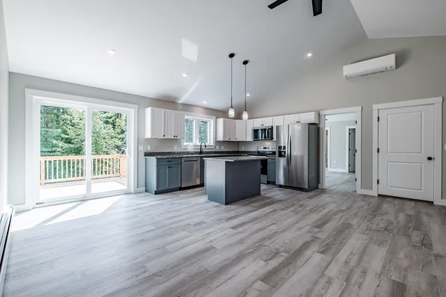 $549,000 | 507 Norway Road, Harrison, ME 04040