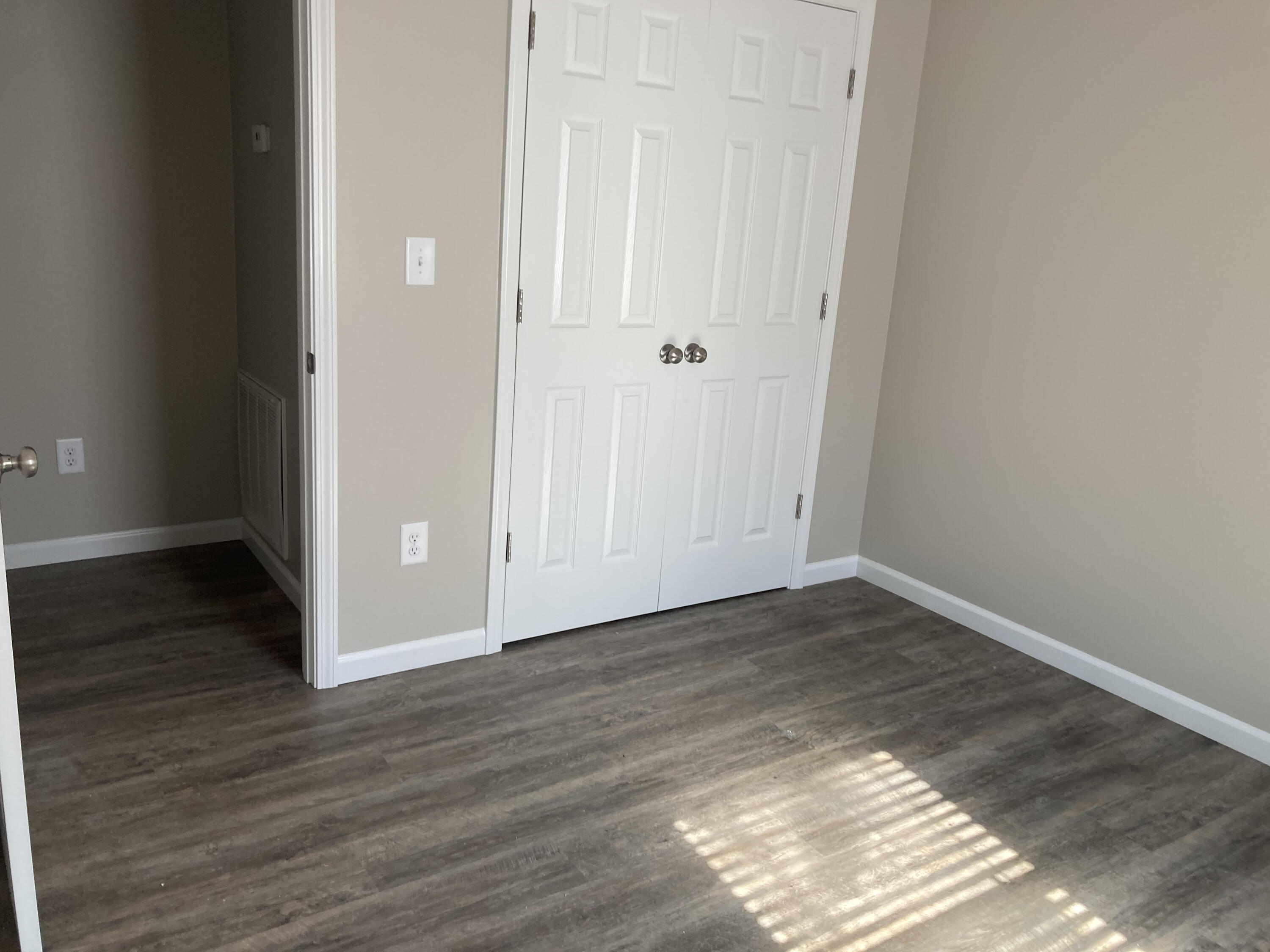 104 Lynn Drive Maynardville, TN 37807 - Photo 6 of 15 Master Bedroom