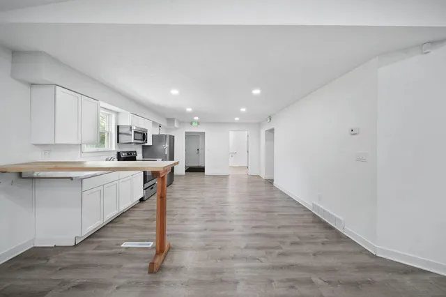 $475,000 | 210 Watts Road, Jackson, MI 49203