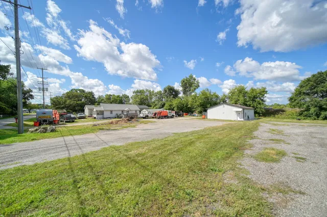 $475,000 | 210 Watts Road, Jackson, MI 49203