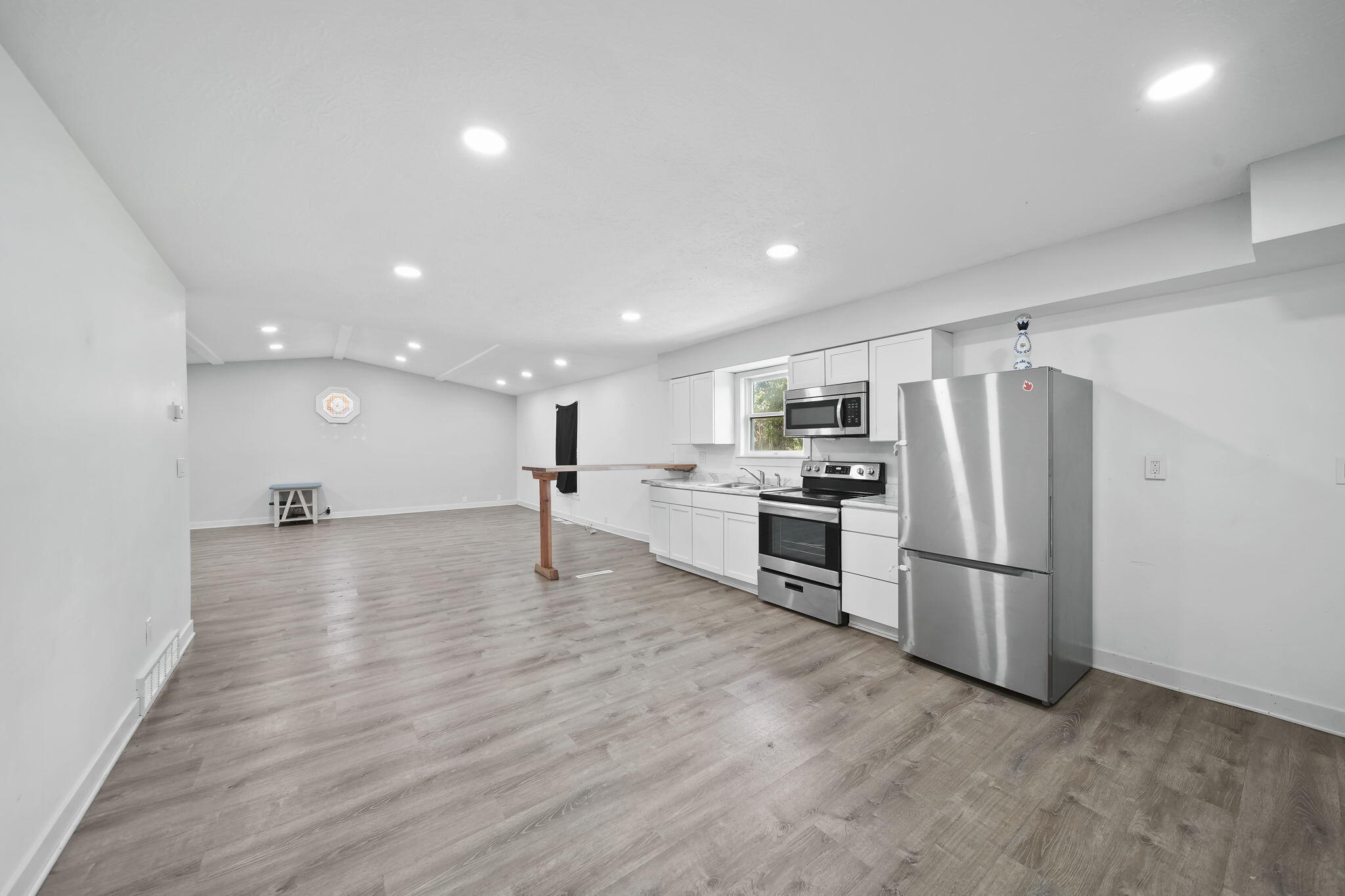 210 Watts Road Jackson, MI 49203 - Photo 6 of 26 6-web-or-mls-DSC09678