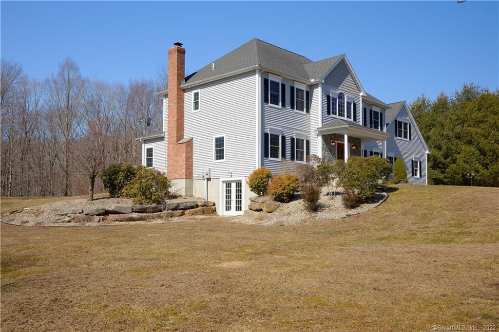 This stunning colonial has four floors of living space!