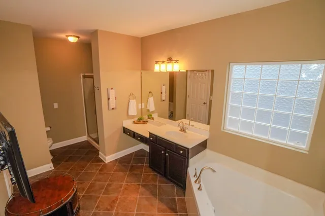 $729,900 | 1555 Hunt Club Boulevard, Gallatin, TN 37066