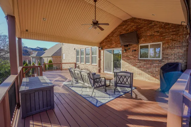 $729,900 | 1555 Hunt Club Boulevard, Gallatin, TN 37066