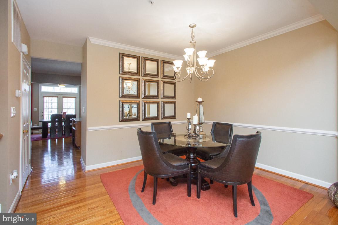 1557 Rutland Way Hanover, MD 21076 - Photo 6 of 37 Separate dining area!