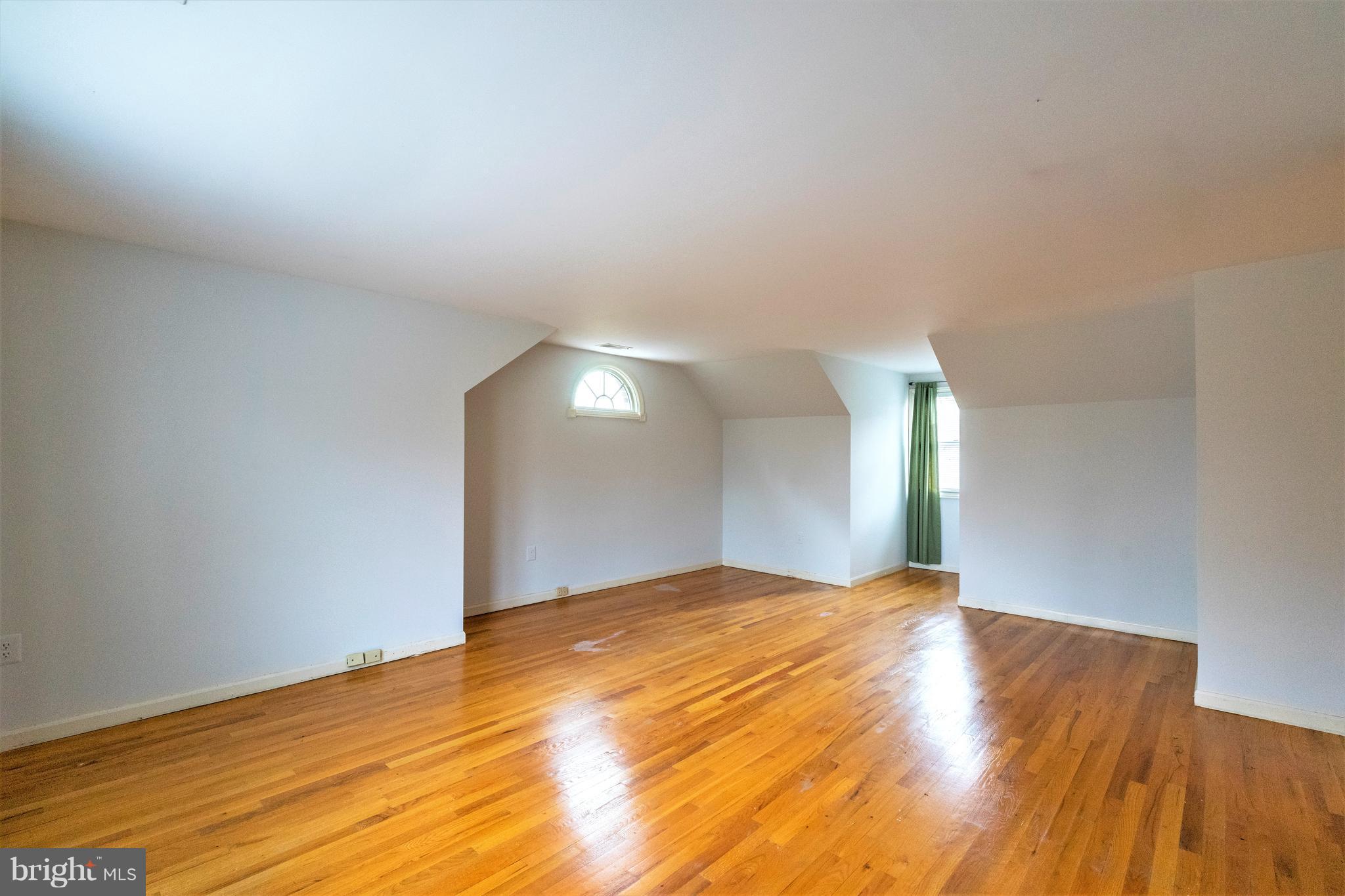 1008 Towlston Road McLean, VA 22102 - Photo 19 of 30 Bedroom #3