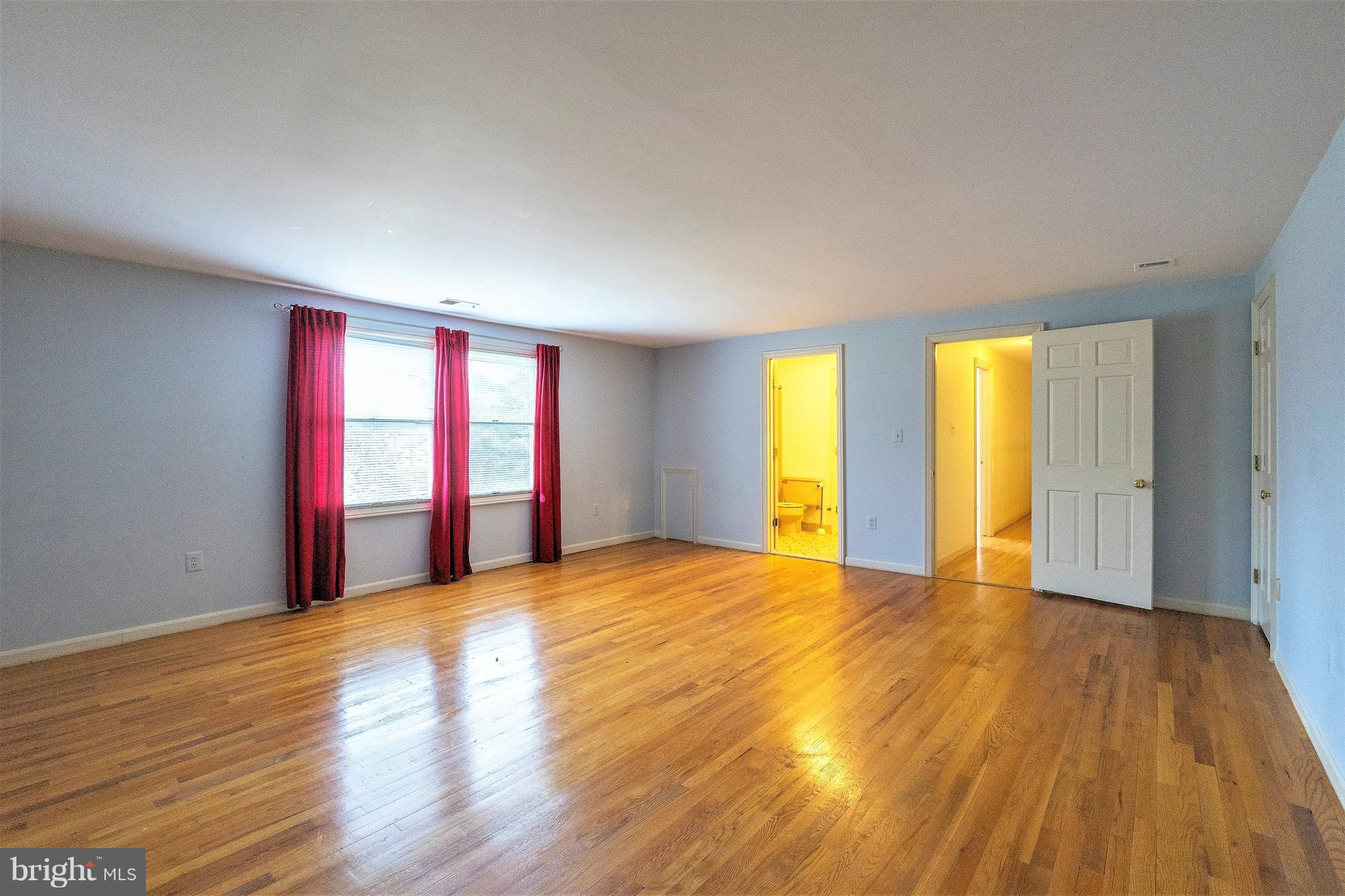 1008 Towlston Road McLean, VA 22102 - Photo 22 of 30 Bedroom #5