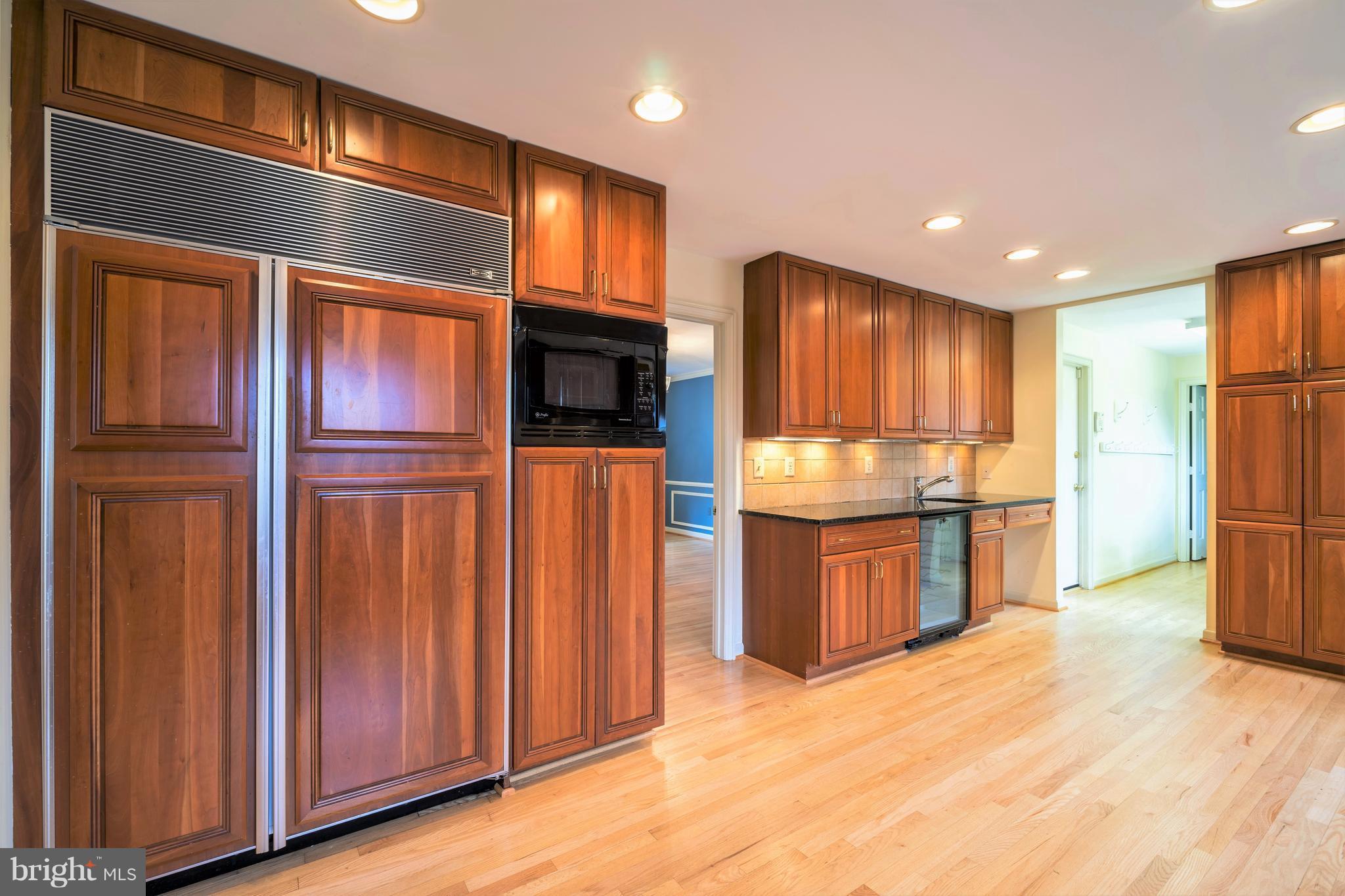1008 Towlston Road McLean, VA 22102 - Photo 10 of 30 Kitchen