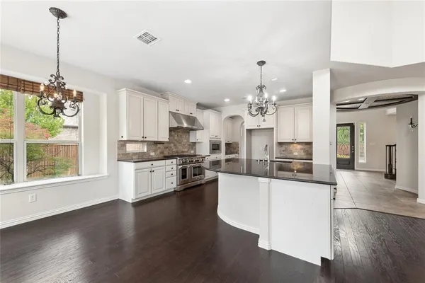 $752,000 | 12571 Valley Spring Drive, Frisco, TX 75035