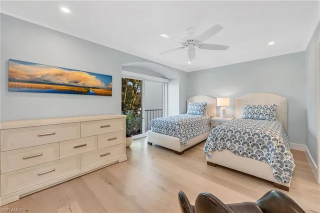 $2,599,000 | 4045 Crayton Road, Naples, FL 34103