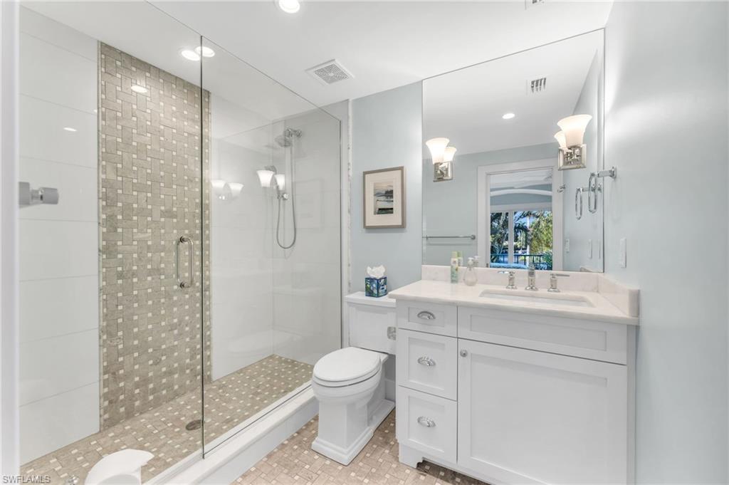 4045 Crayton Road Naples, FL 34103 - Photo 19 of 20 Upstairs Guest Bath