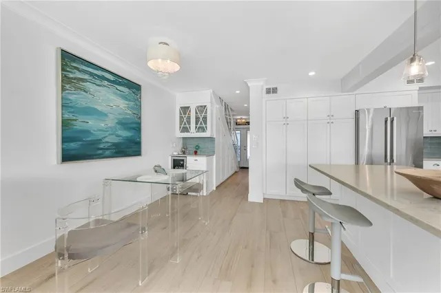 $2,599,000 | 4045 Crayton Road, Naples, FL 34103