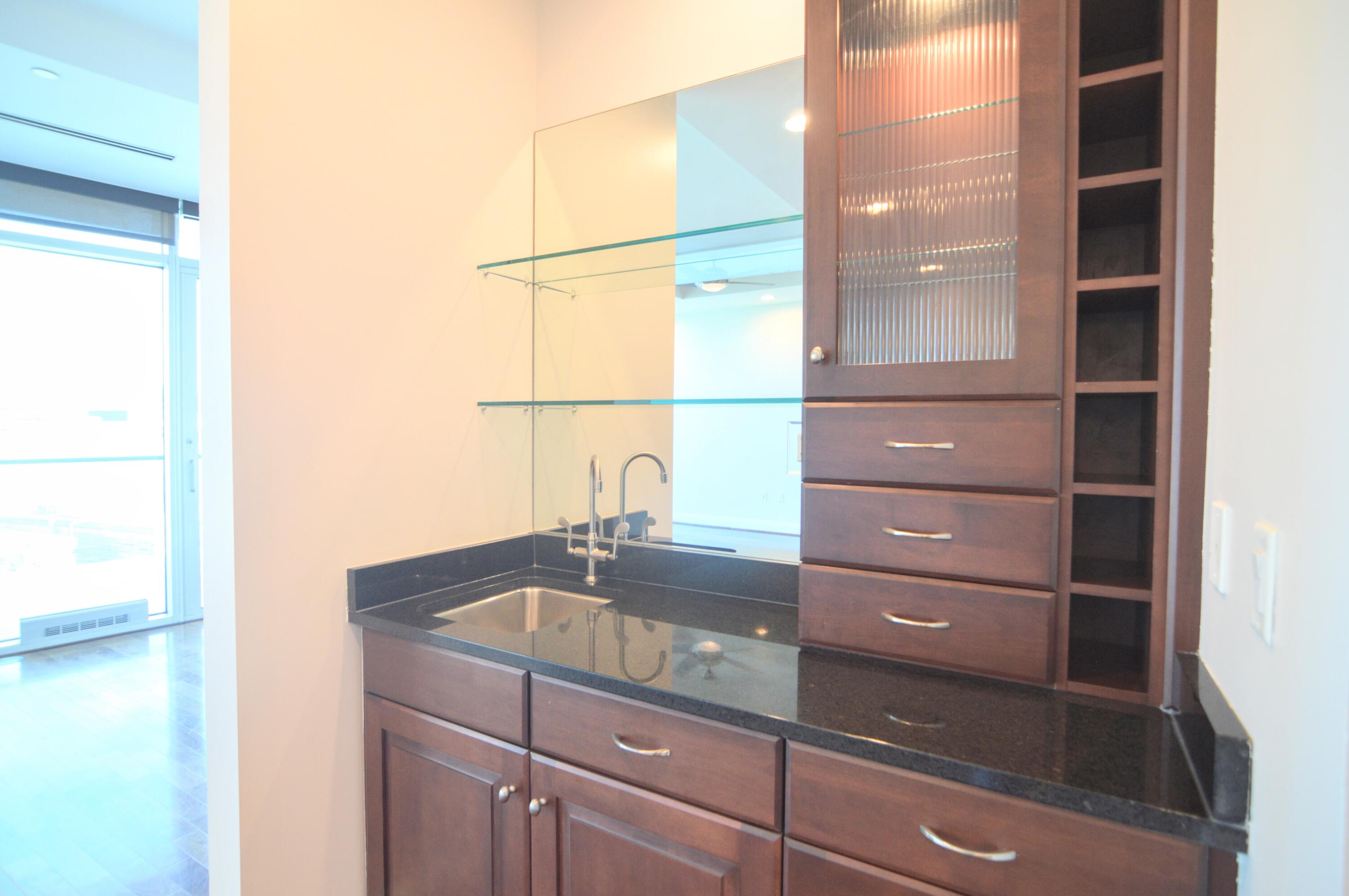 1 Roebling Way, Unit 602 Covington, KY 41011 - Photo 11 of 49