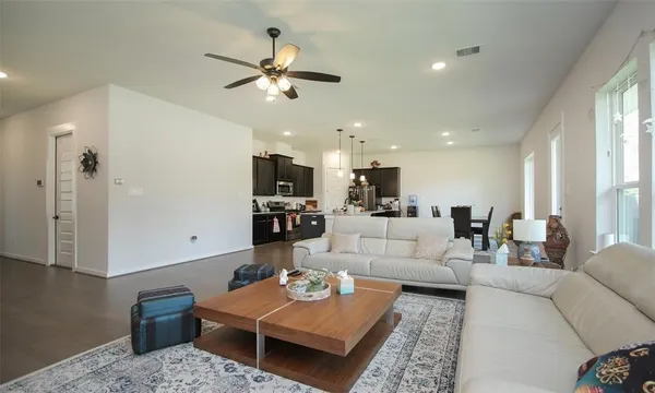 $3,450 | 2103 Pueblito Drive, Houston, TX 77077