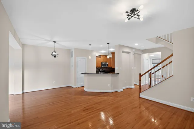 $3,150 | 333 Caldwell Terrace Southeast, Leesburg, VA 20175