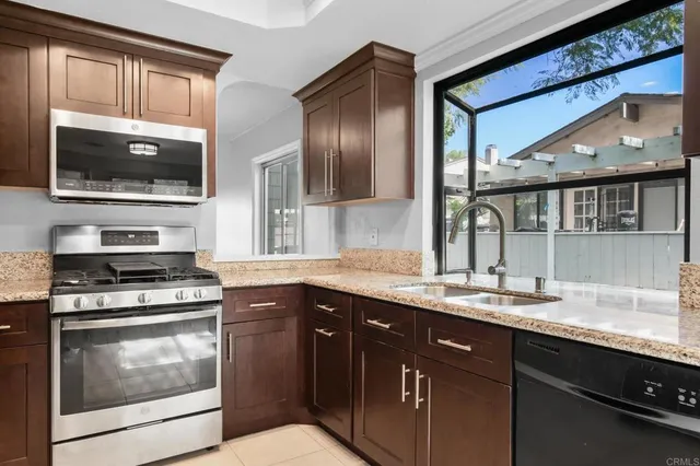 $695,000 | 5667 Adobe Falls Road, Unit C, San Diego, CA 92120