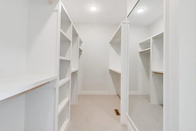 $729,900 | 1841 Woodward Circle, Raymore, MO 64083