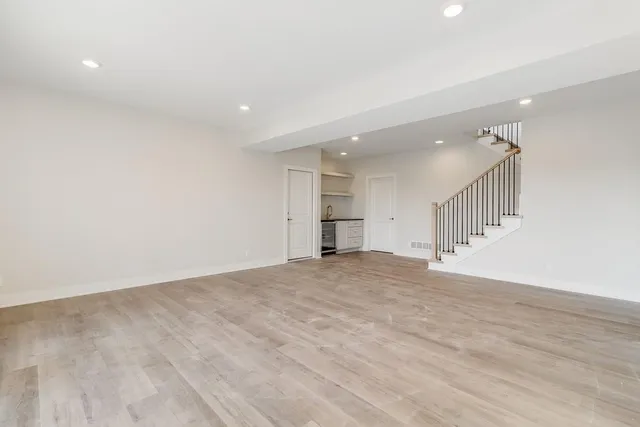 $729,900 | 1841 Woodward Circle, Raymore, MO 64083