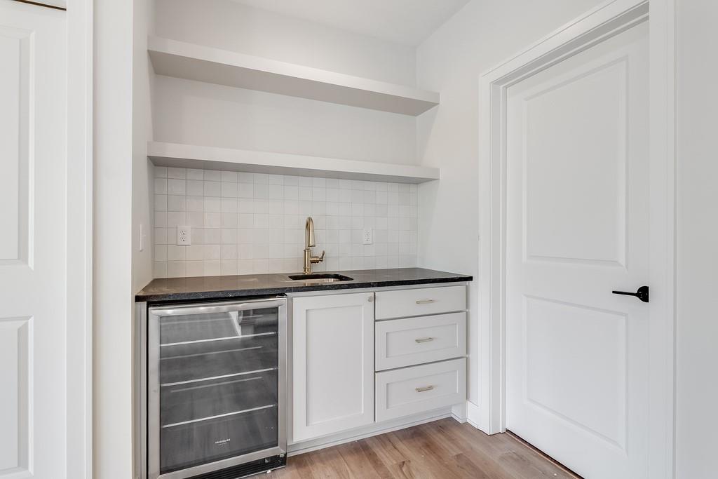 1841 Woodward Circle Raymore, MO 64083 - Photo 32 of 41