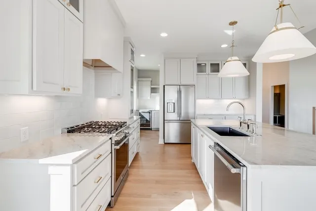 $729,900 | 1841 Woodward Circle, Raymore, MO 64083