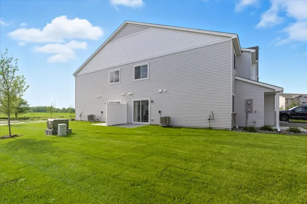 $314,900 | 25540 Pine Ridge Road, Zimmerman, MN 55398