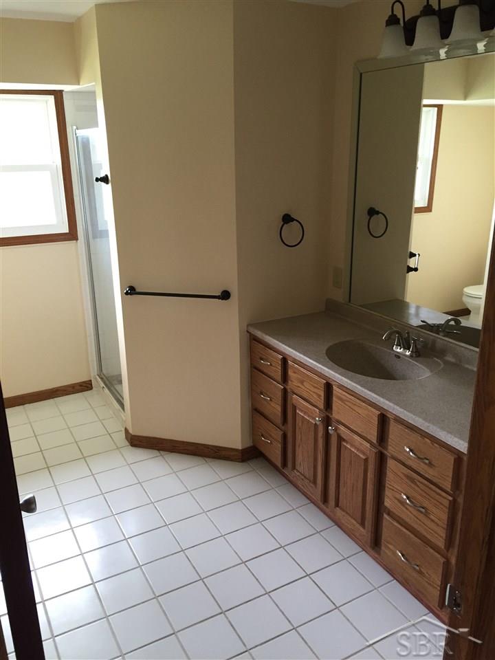 8750 East Burt Road Birch Run, MI 48415 - Photo 12 of 18 31277509-11.JPG