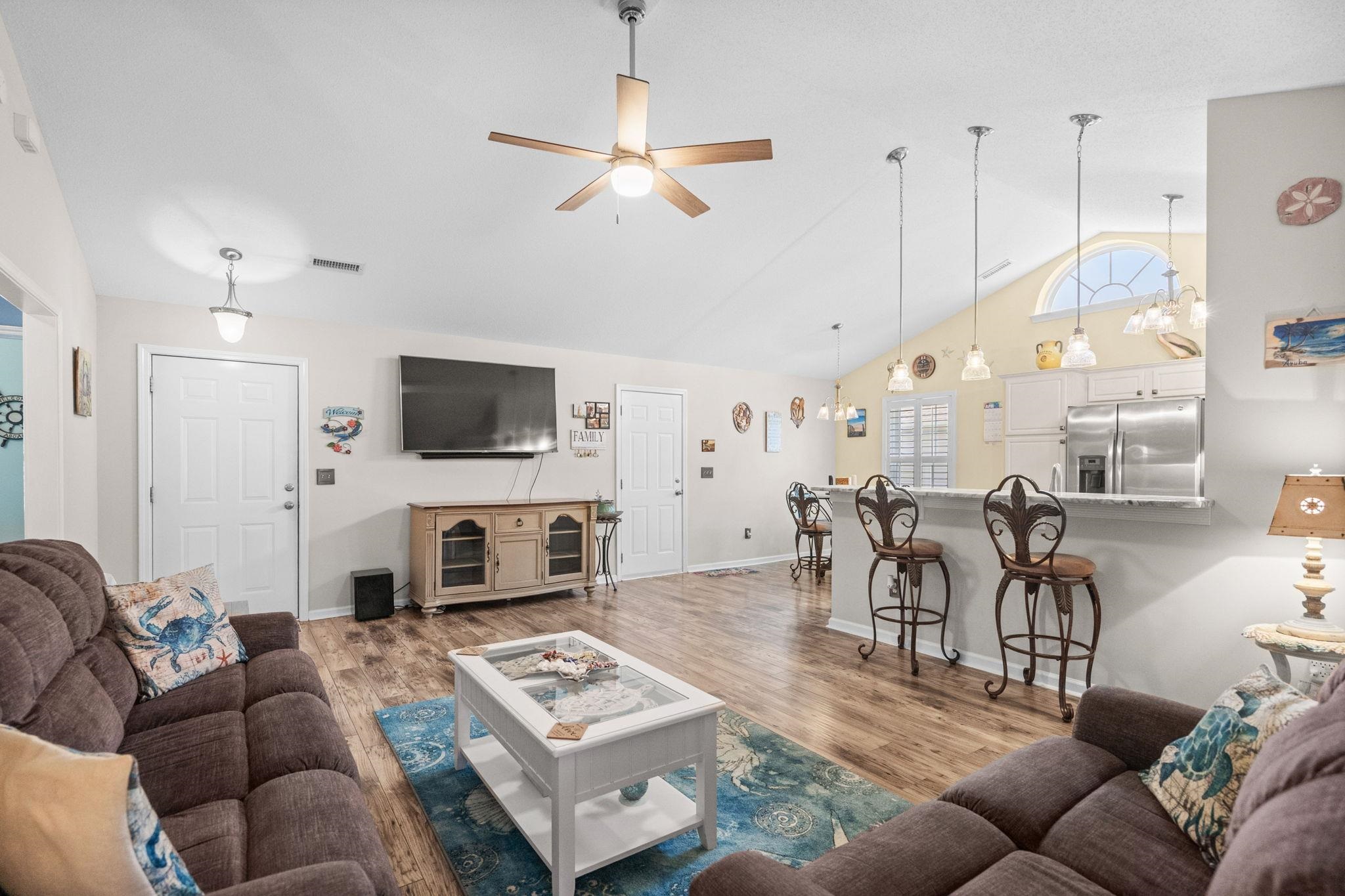 606 Leprechaun Lane Murrells Inlet, SC 29576 - Photo 6 of 41