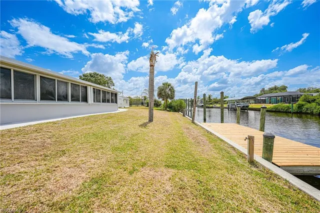 $2,100 | 27385 Voyageur Drive, Punta Gorda, FL 33983