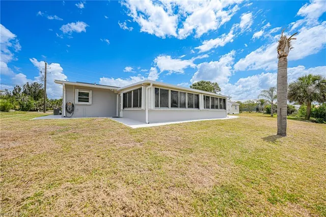 $2,100 | 27385 Voyageur Drive, Punta Gorda, FL 33983