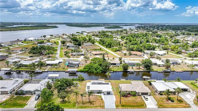 $2,100 | 27385 Voyageur Drive, Punta Gorda, FL 33983