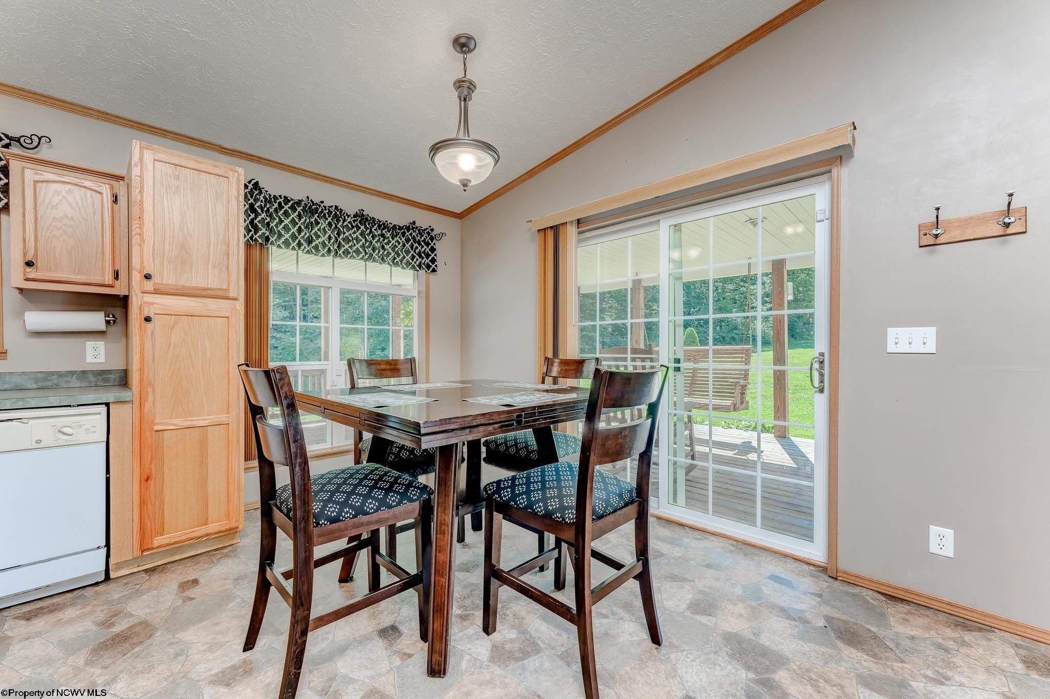 209 Grape Thicket Road Kingwood, WV 26537 - Photo 10 of 28 Gallery Image 10