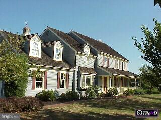 3028 Bedminster Road Perkasie, PA 18944 - Photo 3 of 6
