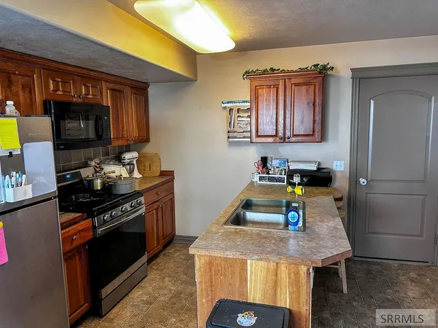 $338,000 | 3665 East Pearce Drive, Idaho Falls, ID 83401