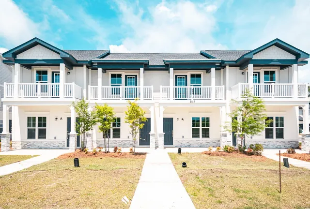 $309,900 | 821 Rebecca Lane, Unit 6C, Myrtle Beach, SC 29577