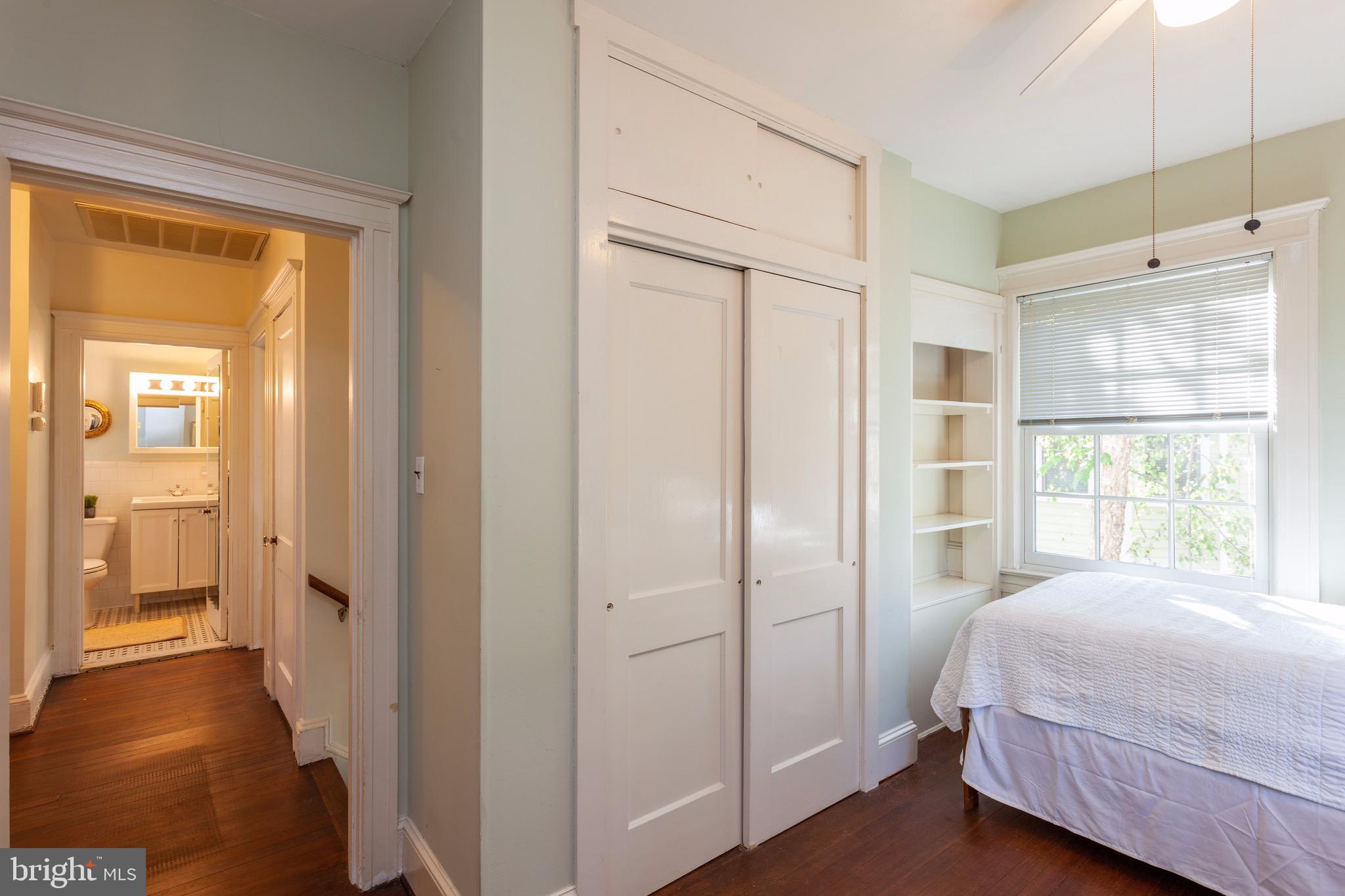 5706 Oakshire Road Baltimore, MD 21209 - Photo 21 of 36 Bedroom 3