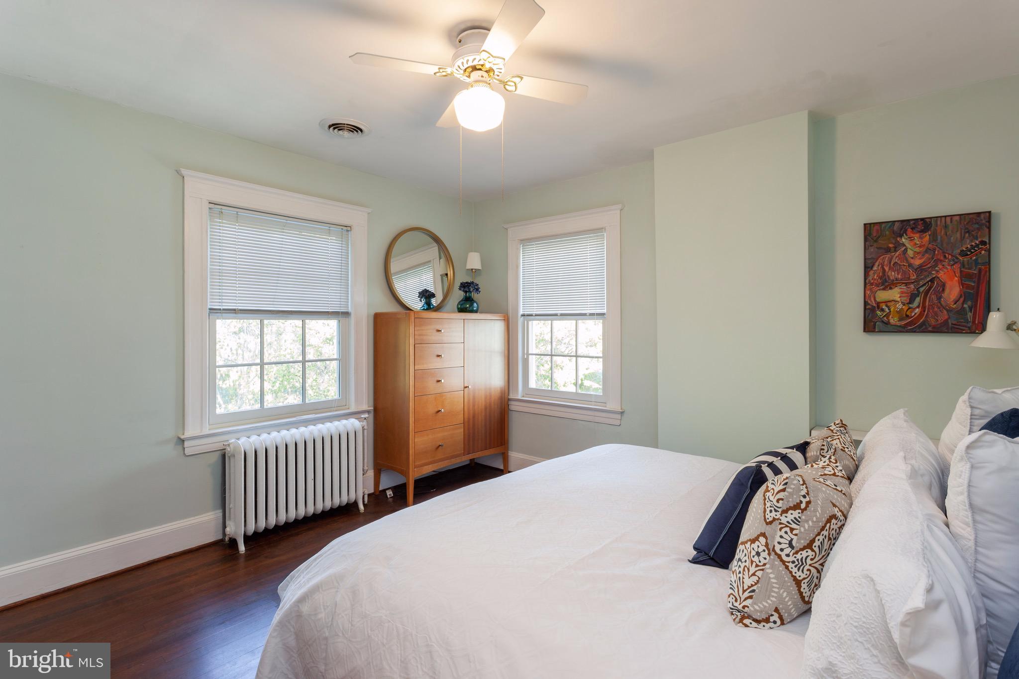 5706 Oakshire Road Baltimore, MD 21209 - Photo 26 of 36 Master Bedroom
