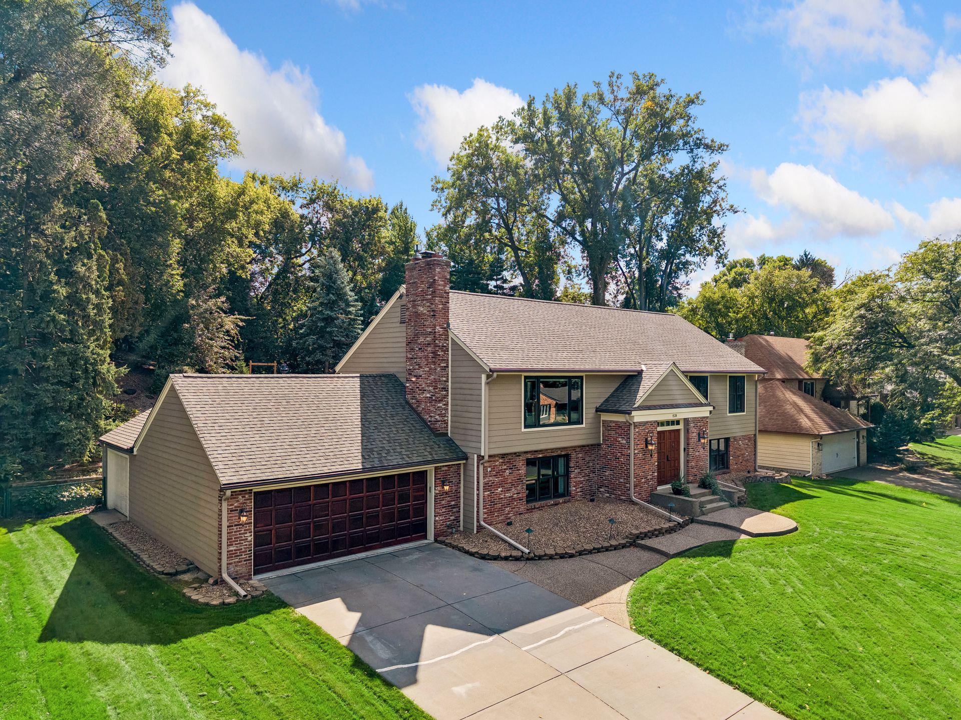 1538 McCarthy Road Eagan, MN 55121 - Photo 3 of 78 Gallery Image 3