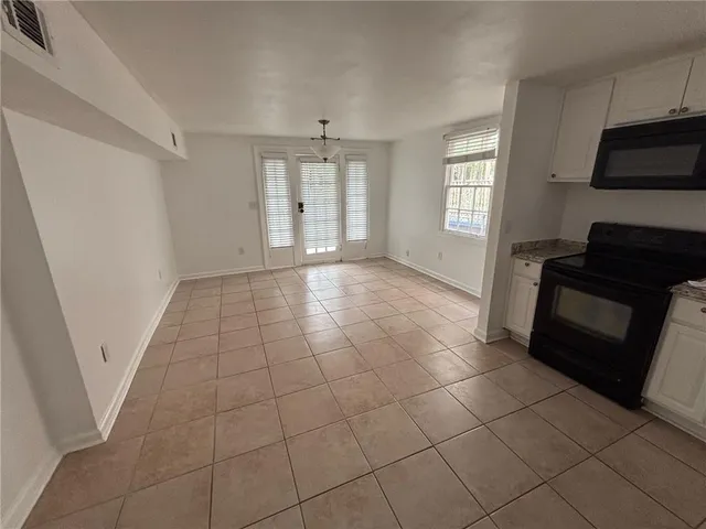 $1,150 | 126 North Genois Street, Unit B, New Orleans, LA 70119